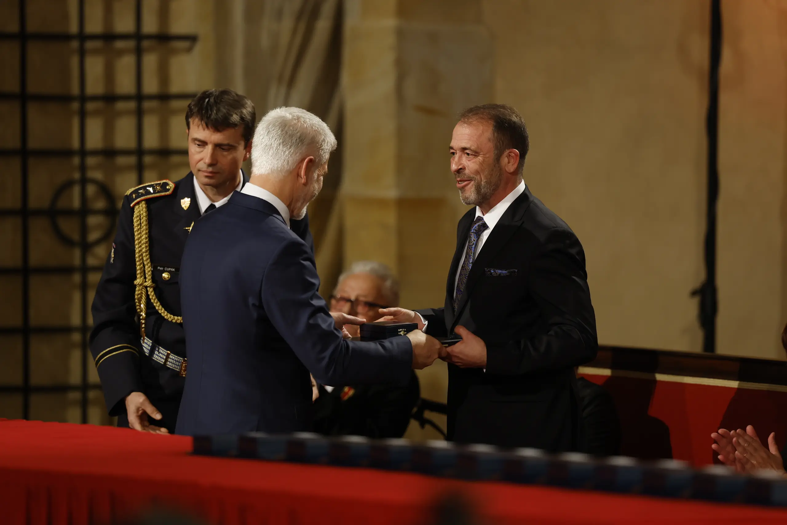 Právě si prohlížíte Medaile Za zásluhy 1. stupně