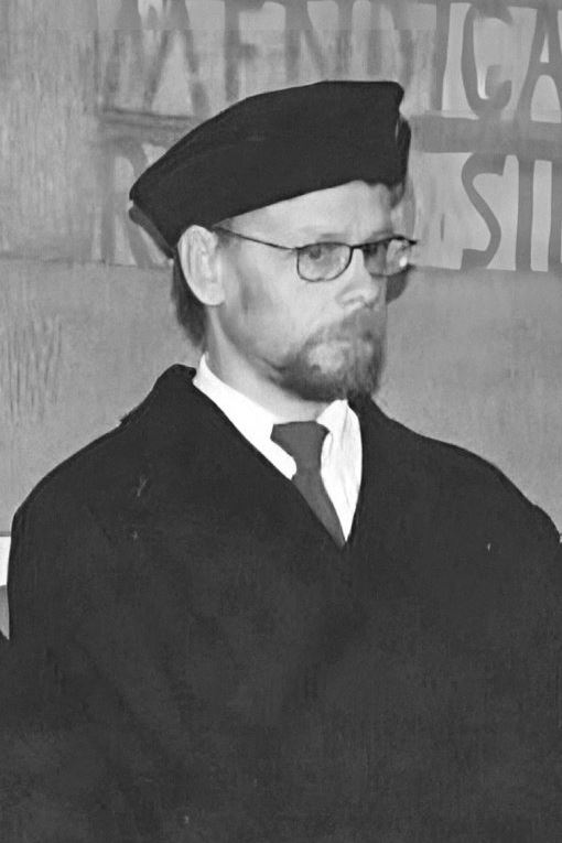 Právě si prohlížíte Docent Josef Brechler se narodil 2. 5. 1955 v Chebu